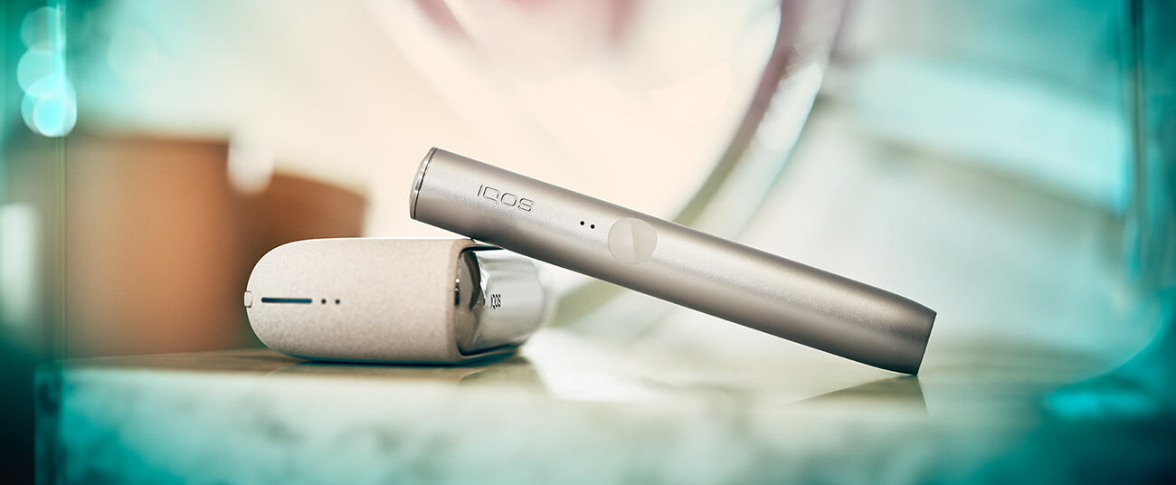 IQOS ILUMA device